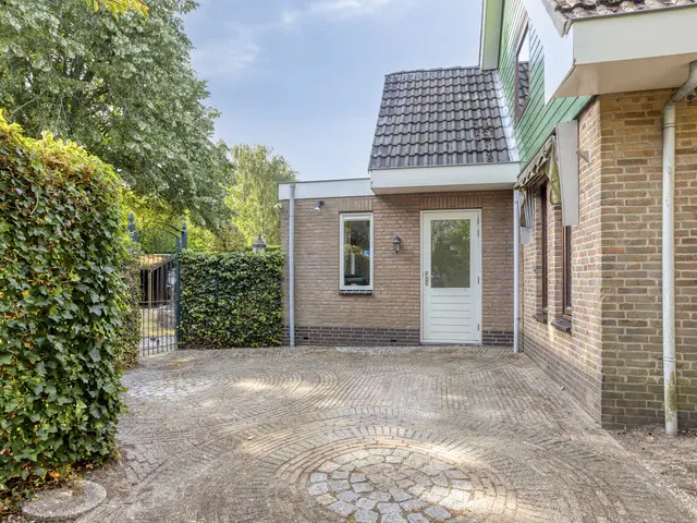 Boswinde 34, HEILOO