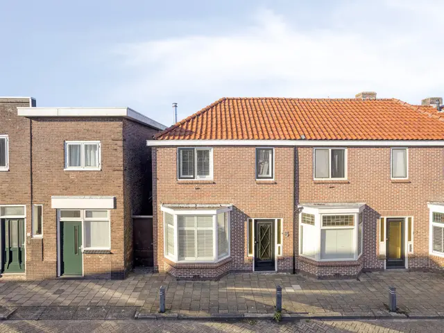 Ooievaarstraat 5, ALKMAAR
