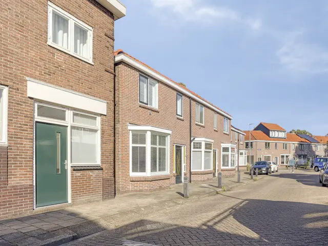 Ooievaarstraat 5, ALKMAAR