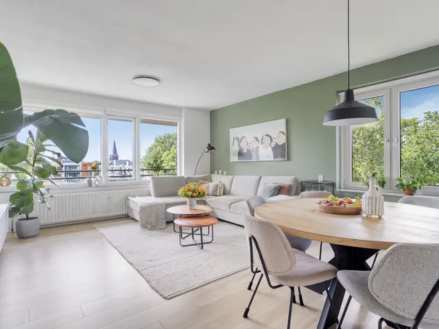 De Loet 236, CASTRICUM