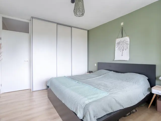 De Loet 236, CASTRICUM