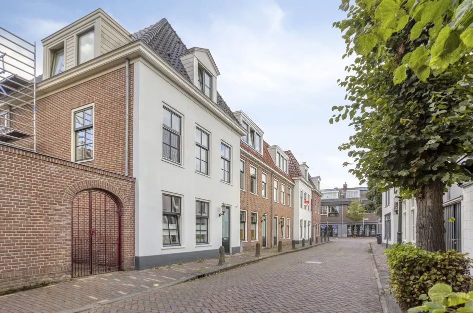 Middelweg 1d