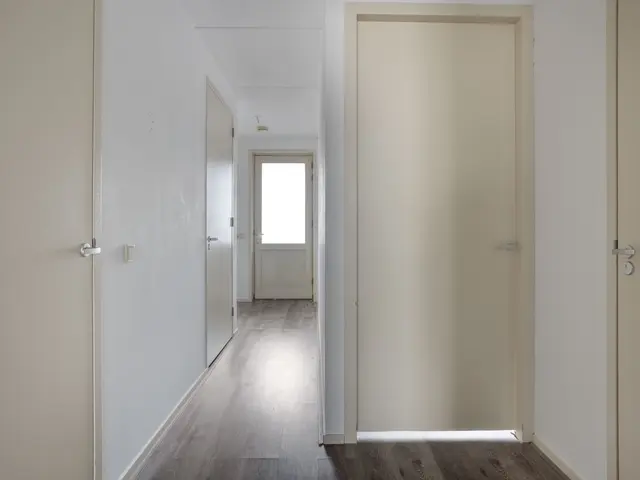 Middelweg 1d, UITGEEST