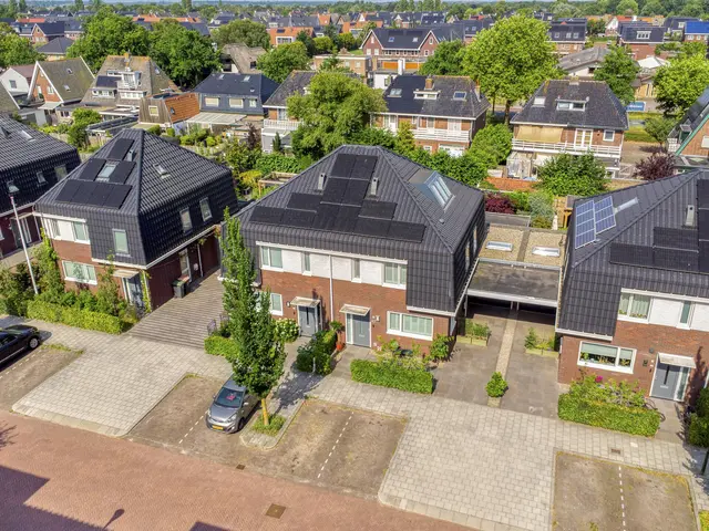 Ambachtsweg 46, HEILOO