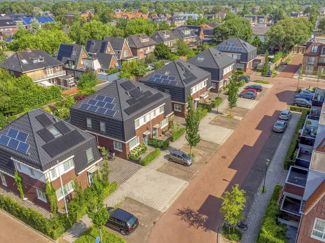 Ambachtsweg 46, HEILOO