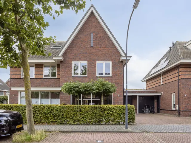 Kruiskamplaan 24, UITGEEST