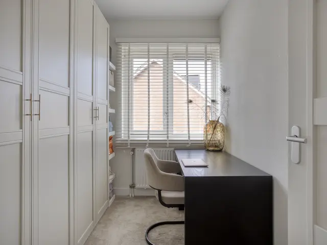 Kruiskamplaan 24, UITGEEST