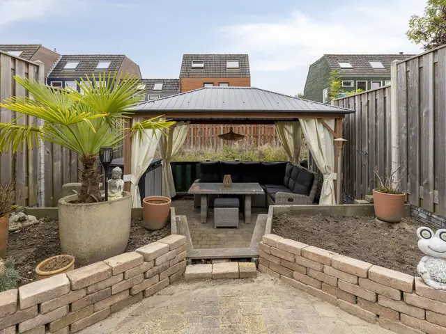 Leeuwerik 14, VENHUIZEN