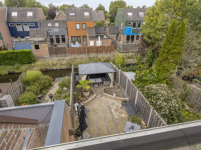 Leeuwerik 14, VENHUIZEN