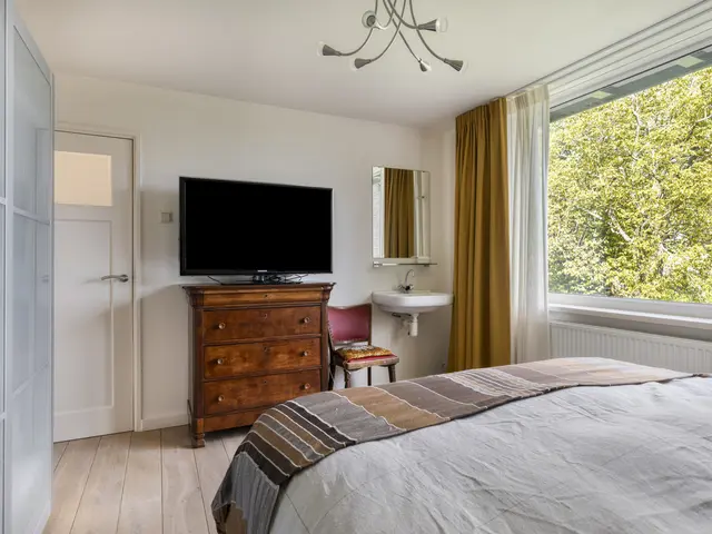 Van Bergenlaan 12, CASTRICUM
