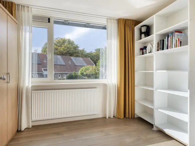 Van Bergenlaan 12, CASTRICUM