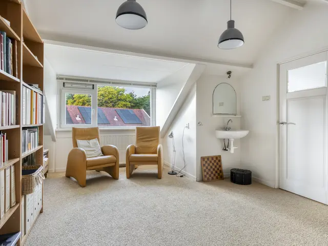 Van Bergenlaan 12, CASTRICUM