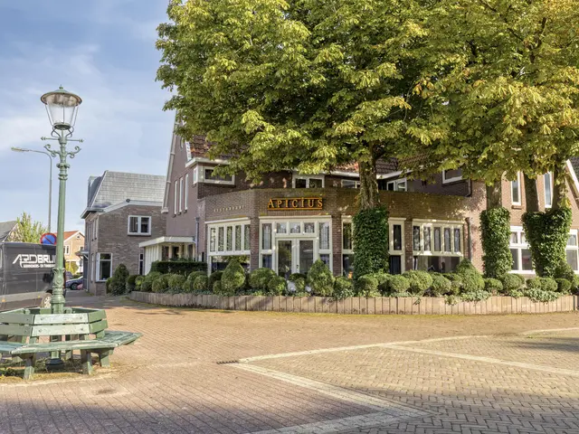 Van Bergenlaan 12, CASTRICUM