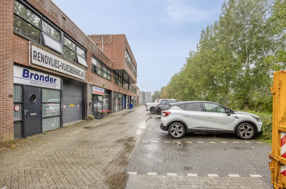 Parallelweg 124 17