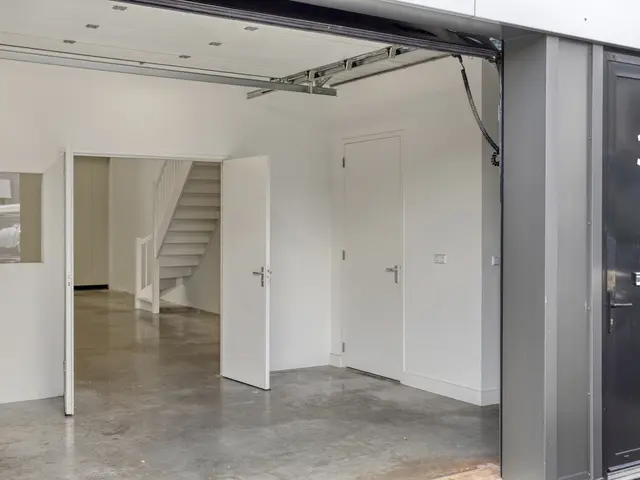 Stuwadoorstraat 37, Velsen-Noord