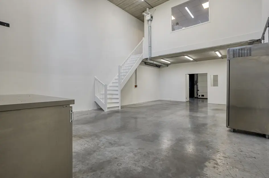 Stuwadoorstraat 37