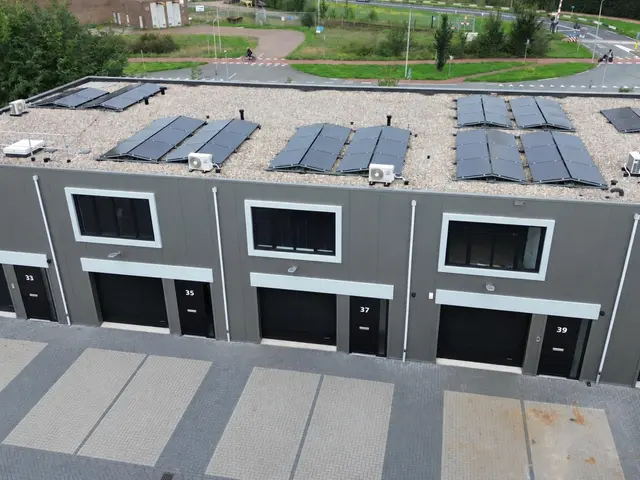 Stuwadoorstraat 37, Velsen-Noord