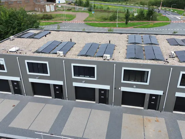 Stuwadoorstraat 37, Velsen-Noord