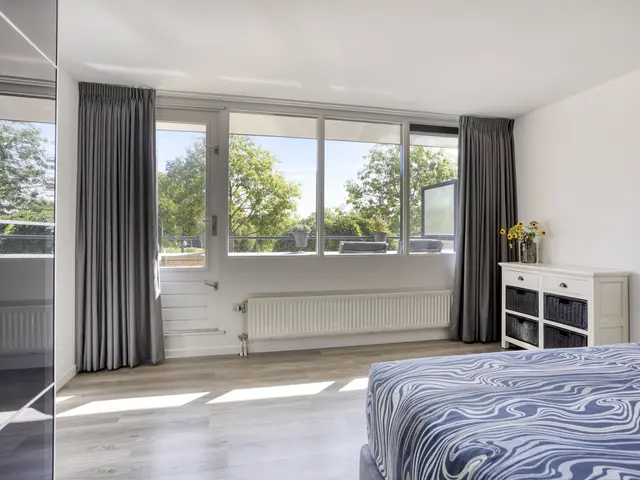 Ypesteinerlaan 87, HEILOO