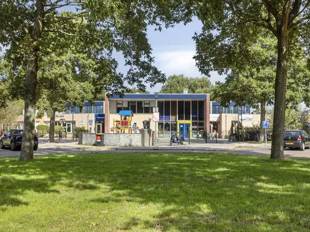 Ypesteinerlaan 87, HEILOO