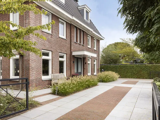 Vierhuysen 6, AKERSLOOT
