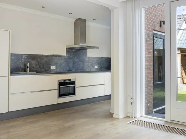 Jan Ligthartstraat 150, HEEMSKERK
