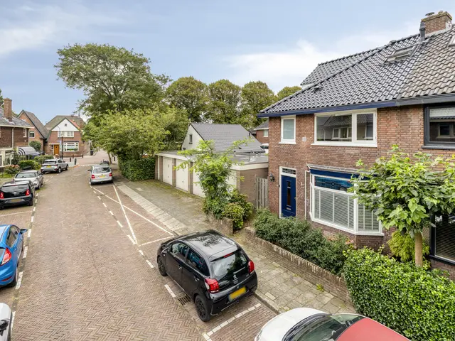Acacialaan 1, BEVERWIJK