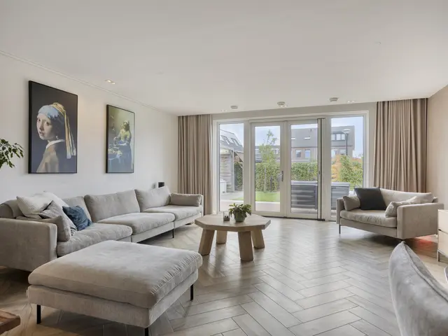 Koolmeesstraat 7, HEERHUGOWAARD