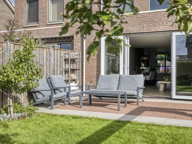 Koolmeesstraat 7, HEERHUGOWAARD