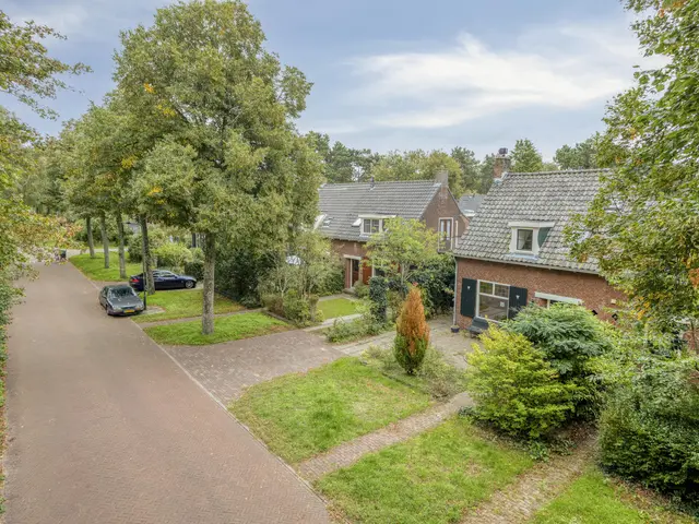 Spoorlaan 13, HEILOO