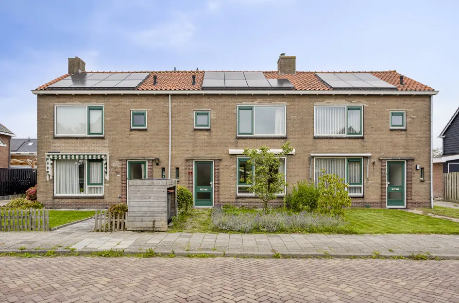 Raadhuisweg 23