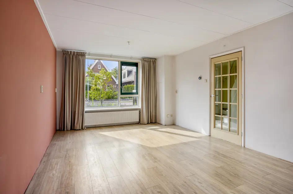 Raadhuisweg 23