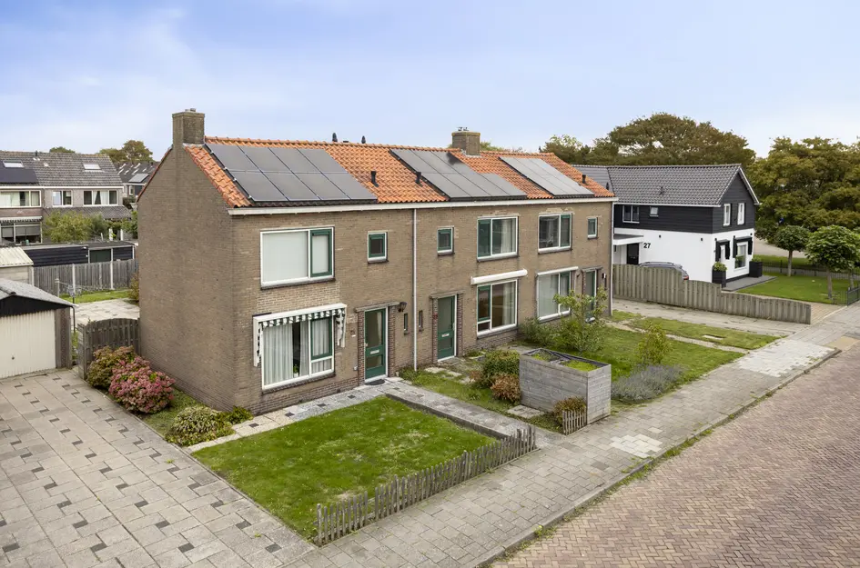 Raadhuisweg 23