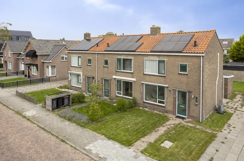 Raadhuisweg 23