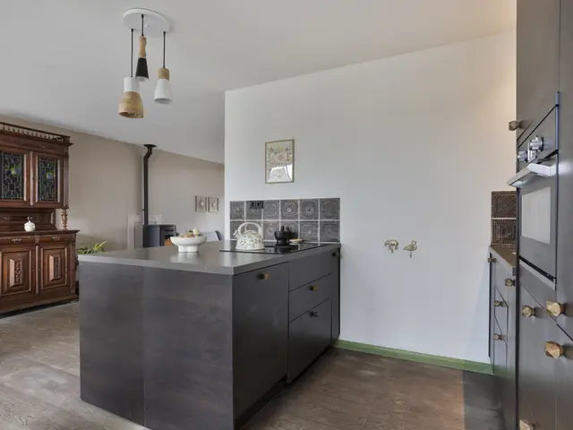 Spoorlaan 21, UITGEEST