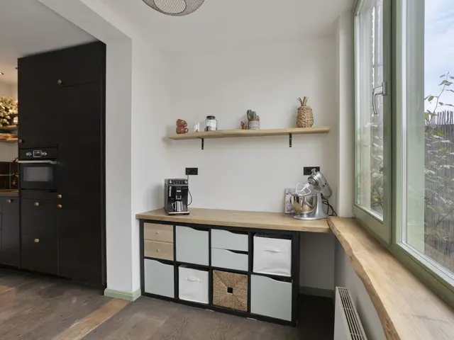 Spoorlaan 21, UITGEEST
