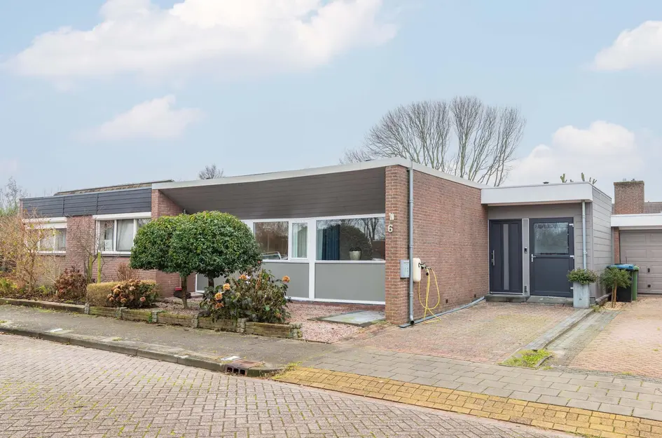 De Moor 6