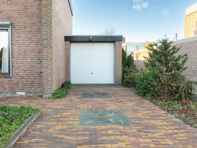 Jan Evertsenlaan 18, CASTRICUM