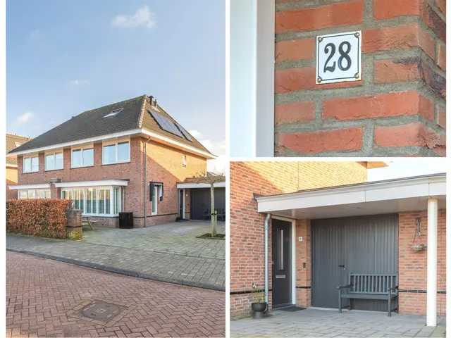 Haverkamplaan 28, UITGEEST