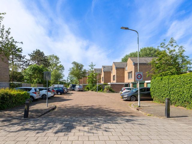 Arisven 2, CASTRICUM