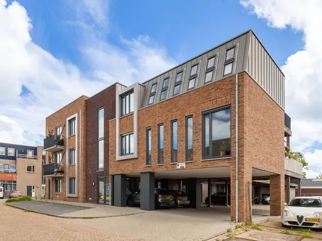 Hermesstraat 1F, KROMMENIE