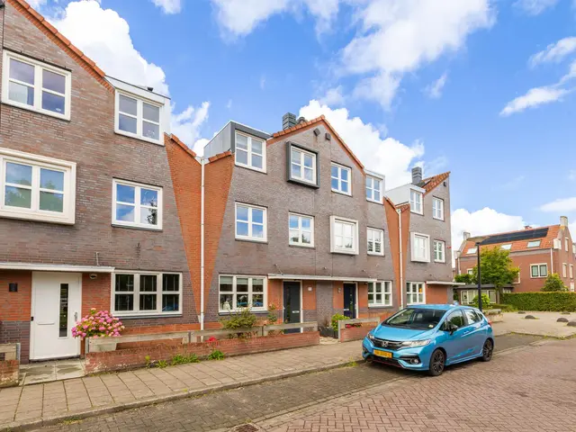 Louis Davidslaan 31, BEVERWIJK