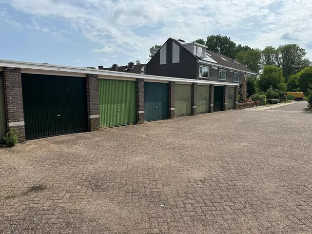 Linthorst Homanstraat 1B, HEEMSKERK