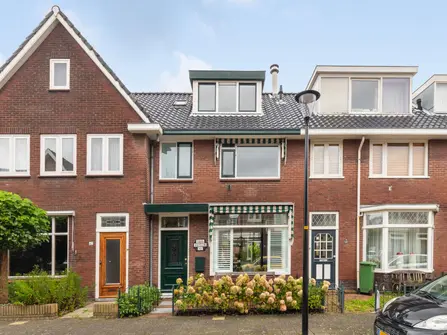 Strick van Linschotenstraat 45