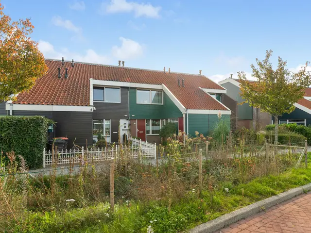 Kooglaan 9, UITGEEST