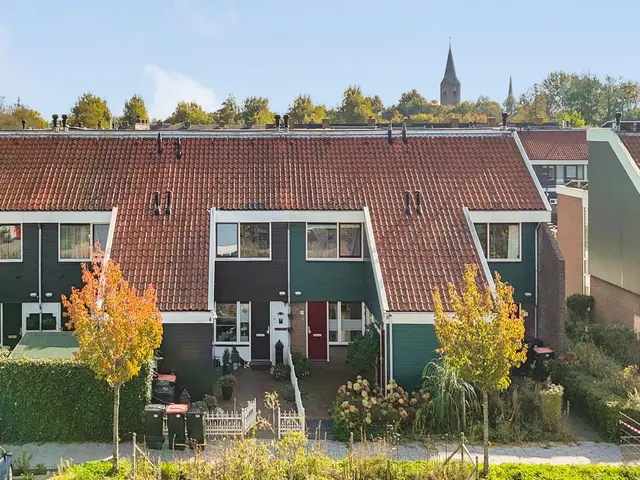 Kooglaan 9, UITGEEST