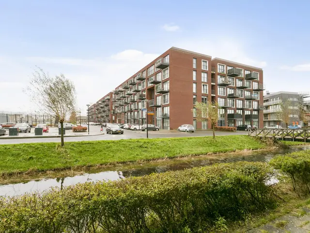 Zuiderlicht 425, HEERHUGOWAARD