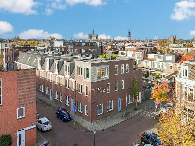 Van der Hulststraat 24, HAARLEM