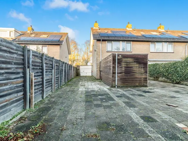 Walstro 14, CASTRICUM