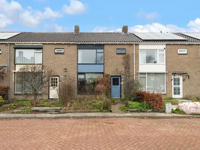 Sambrestraat 36, HEEMSKERK